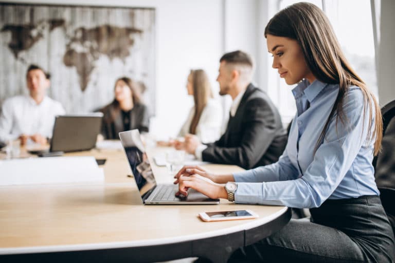 Customer Operations Specialist