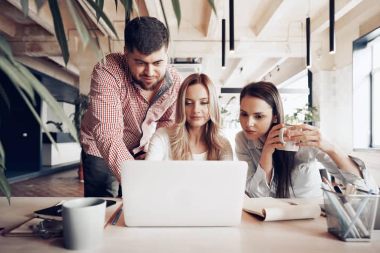 Customer Retention Manager